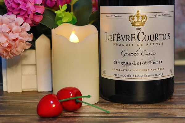 要開一家紅葡萄酒專賣店如何賺錢